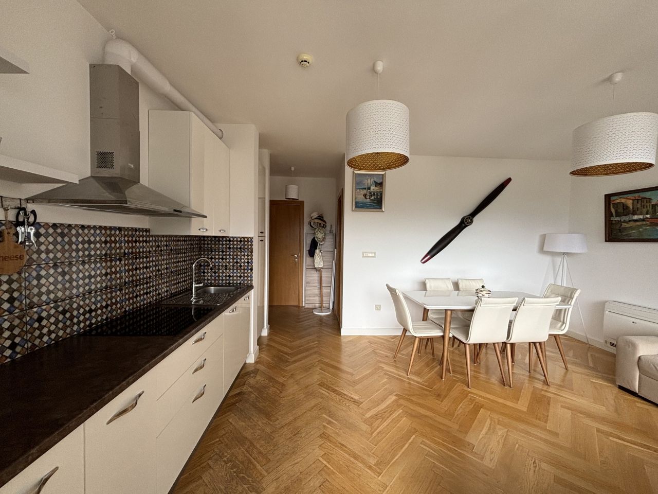 Квартира в Доброте, Черногория, 78 м² - фото 8