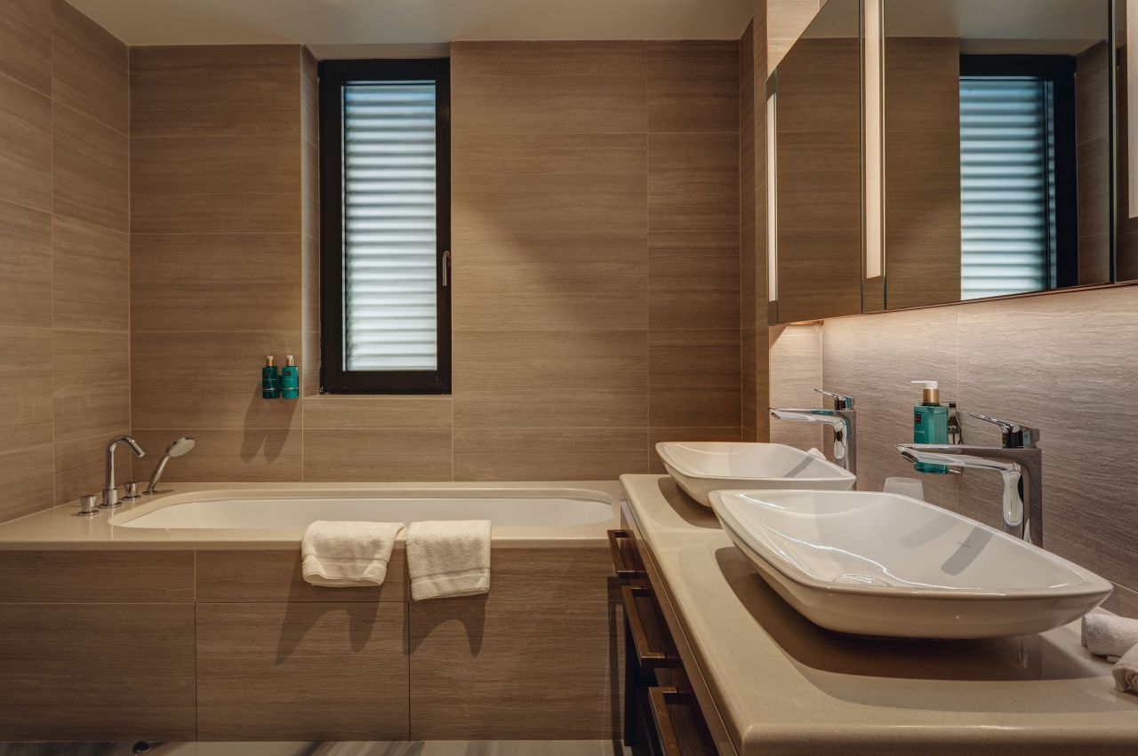 Апартаменты в Херцег-Нови, Черногория, 170 м² - фото 13