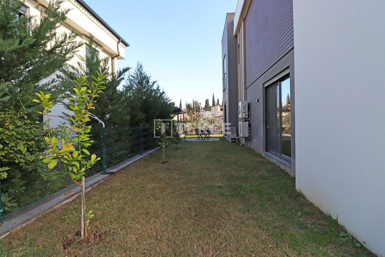 Вилла в Анталии, Турция, 250 м² - фото 16