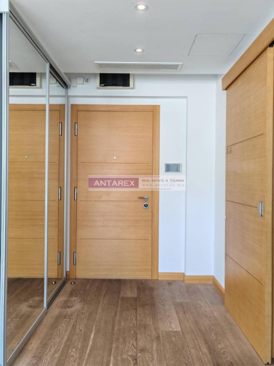 Апартаменты в Будве, Черногория, 61 м² - фото 12