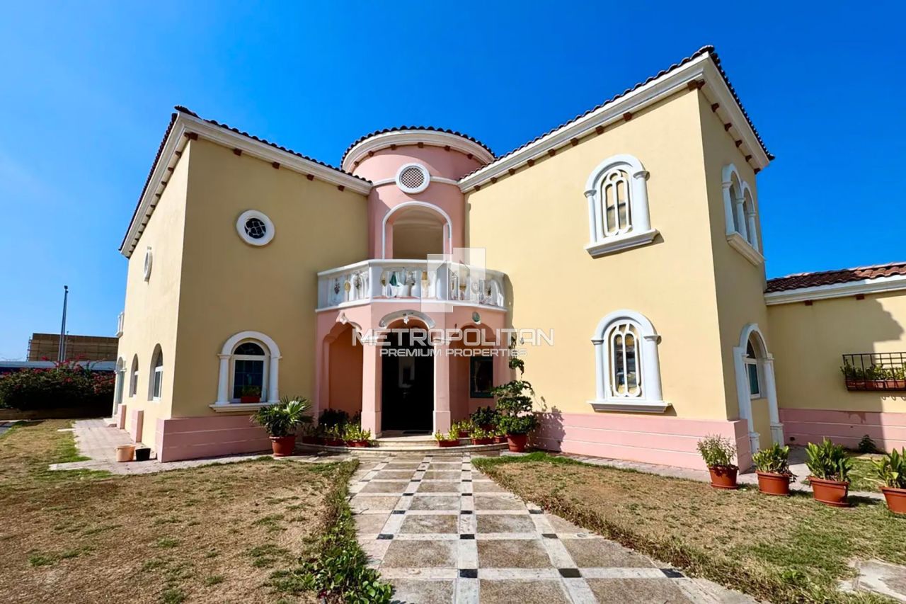 Вилла в Дубае, ОАЭ, 834 м² - фото 1