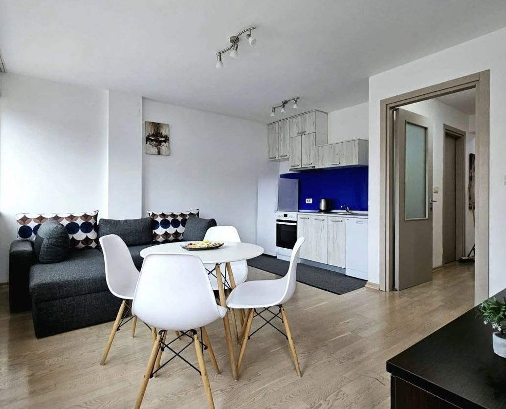 Квартира в Будве, Черногория, 47 м² - фото 3