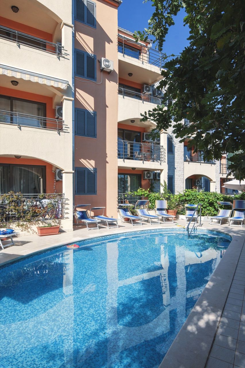 Квартира в Будве, Черногория, 55 м² - фото 3