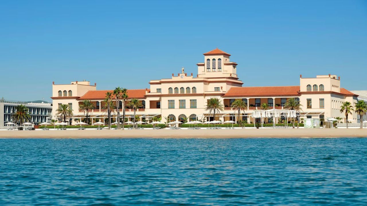 Коттедж в Калафеле, Испания, 200 м² - фото 17