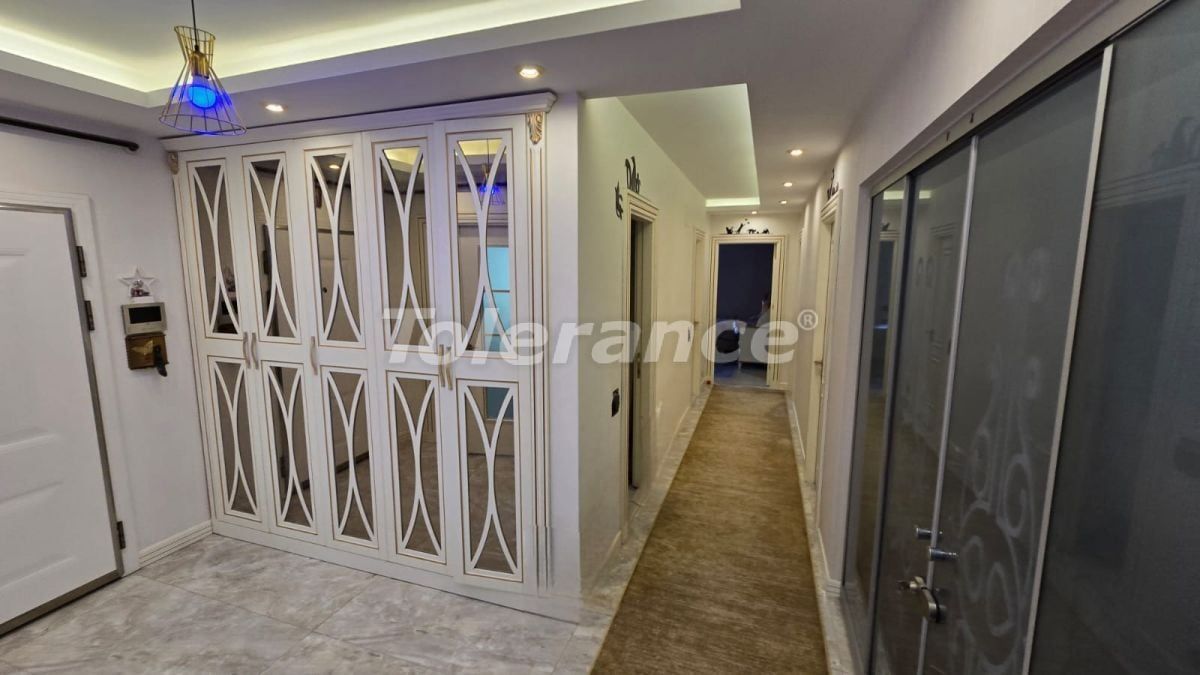 Апартаменты в Мерсине, Турция, 220 м² - фото 2