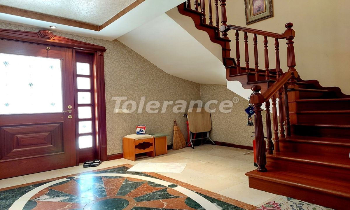 Вилла в Анталии, Турция, 800 м² - фото 5