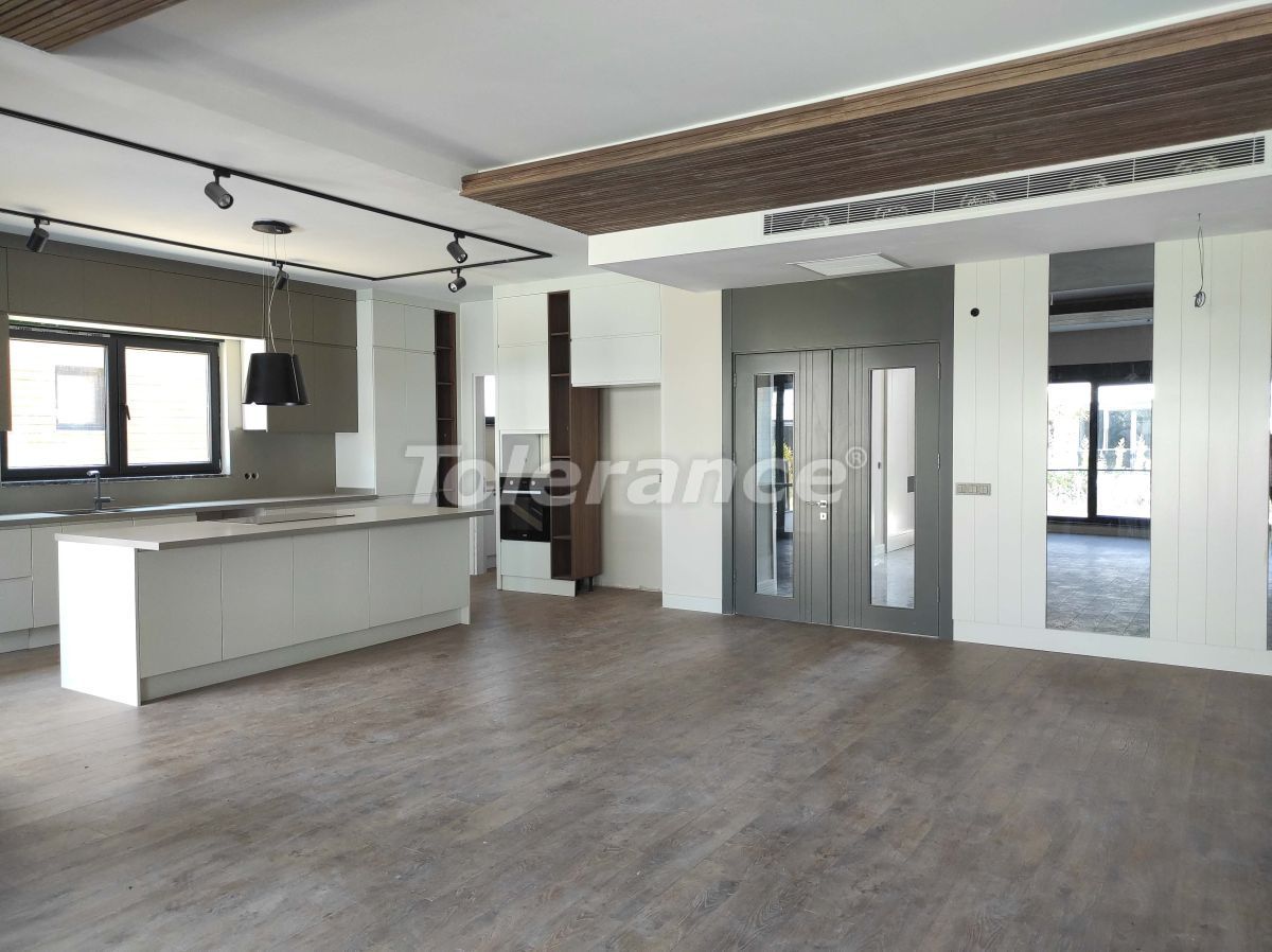 Вилла в Анталии, Турция, 300 м² - фото 8