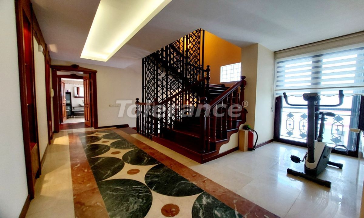 Вилла в Анталии, Турция, 800 м² - фото 18