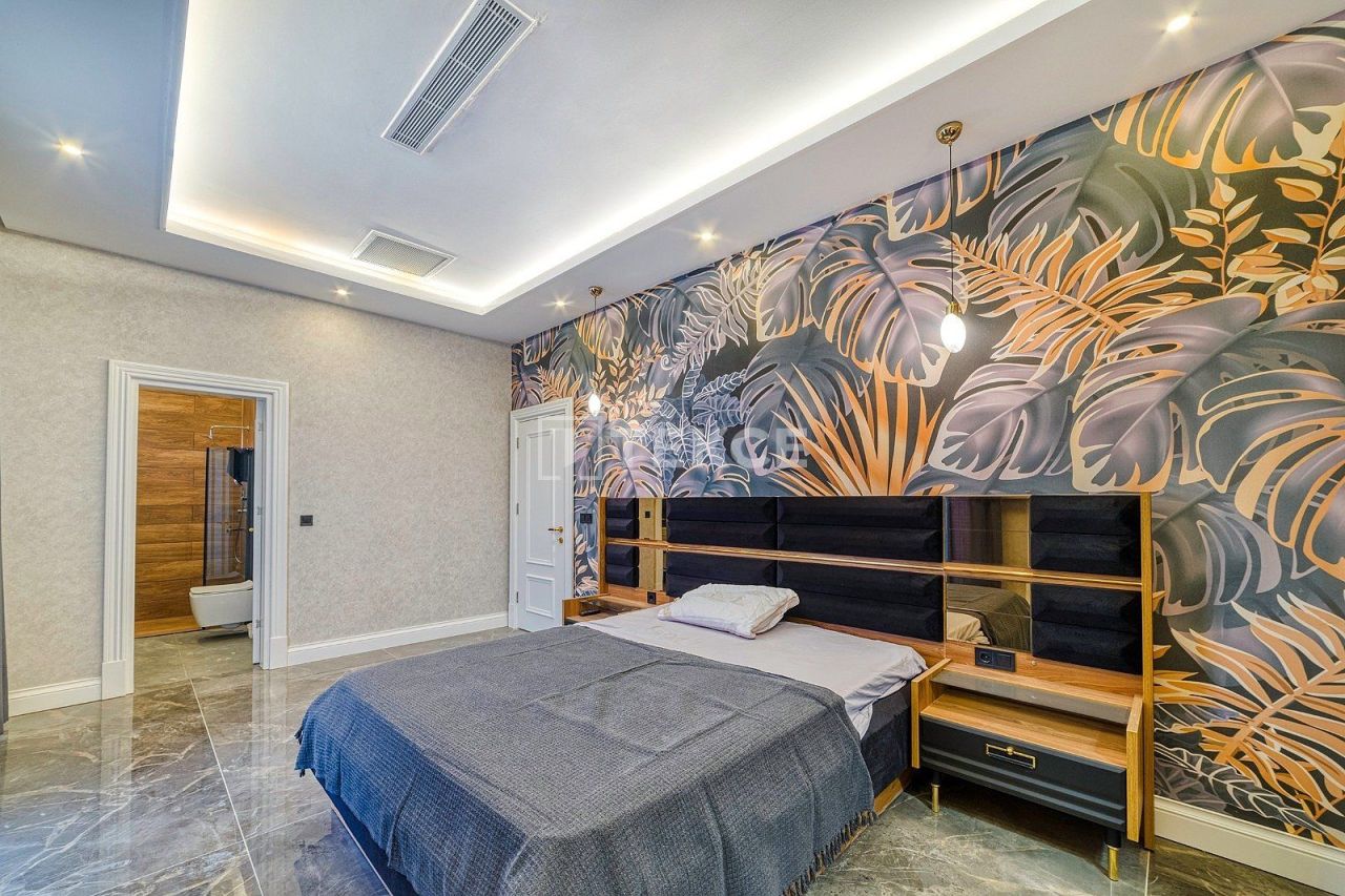 Вилла в Алании, Турция, 2 500 м² - фото 19