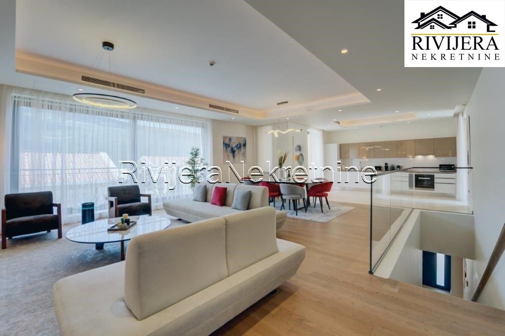 Квартира в Херцег-Нови, Черногория, 238 м² - фото 4