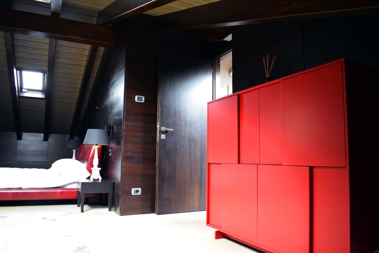 Квартира в Кампионе-д'Италия, Италия, 300 м² - фото 11