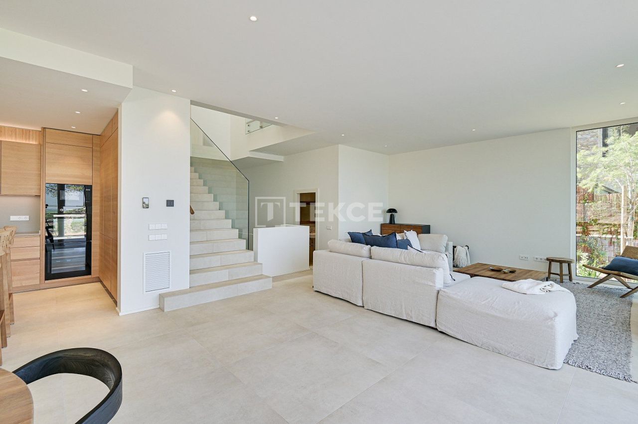 Вилла в Бегуре, Испания, 647 м² - фото 12