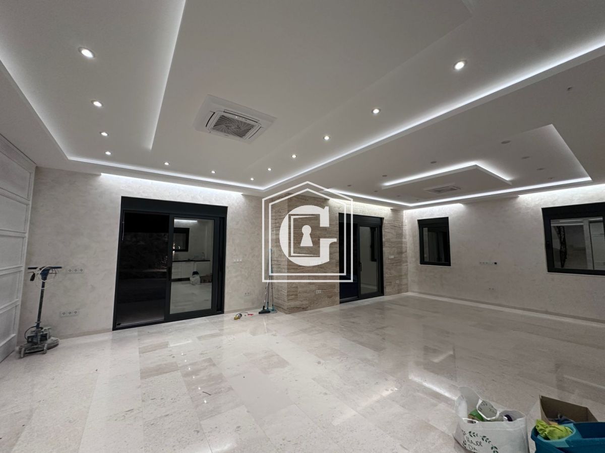 Вилла в Кримовице, Черногория, 210 м² - фото 3