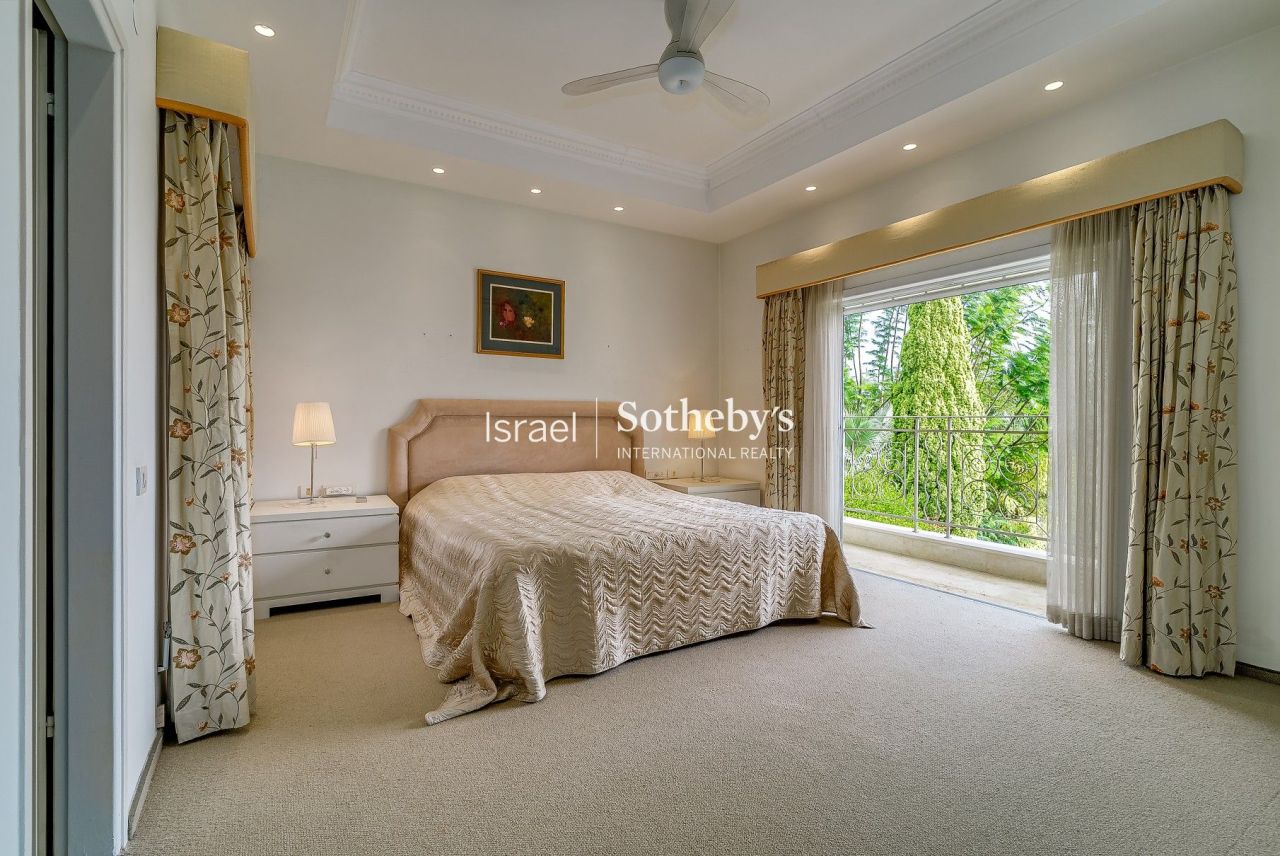 Вилла в Кейсарии, Израиль, 450 м² - фото 11