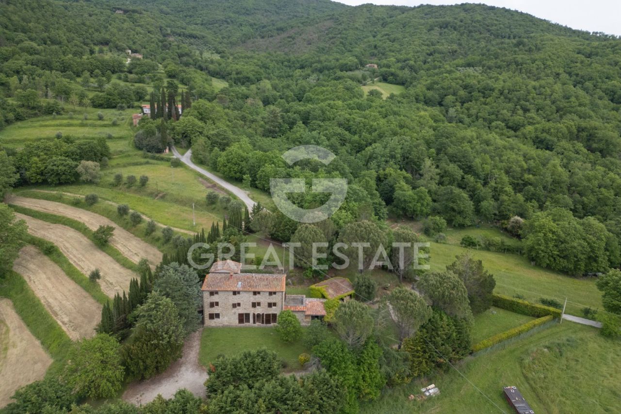 Дом в Кортоне, Италия, 442.3 м² - фото 5