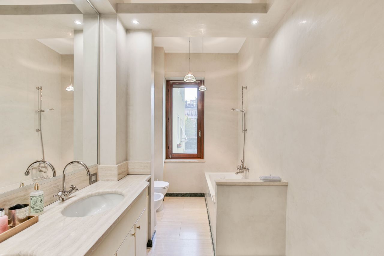 Квартира в Милане, Италия, 172 м² - фото 9