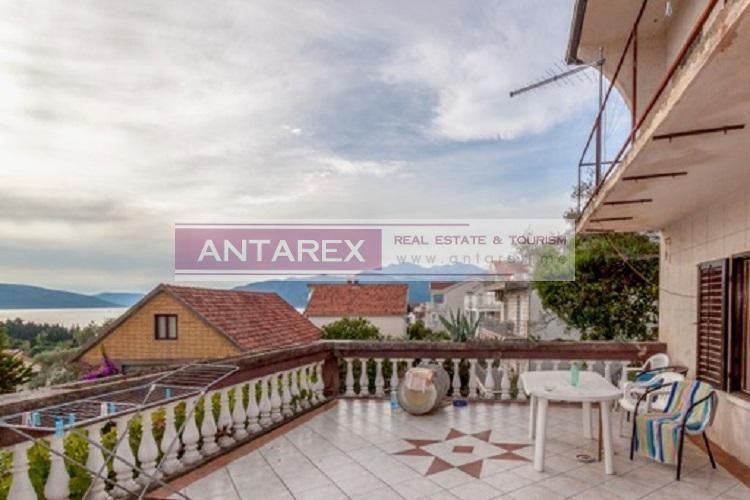 Вилла в Тивате, Черногория, 136 м² - фото 3