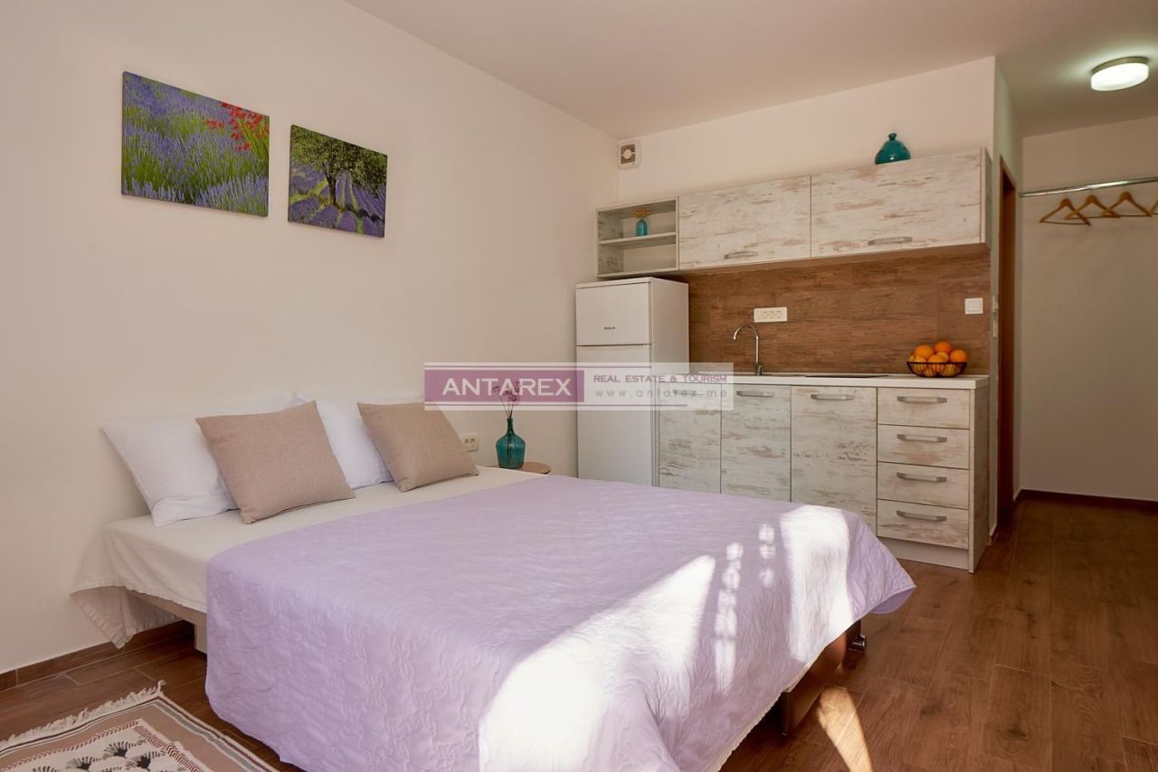 Вилла в Петроваце, Черногория, 75 м² - фото 11