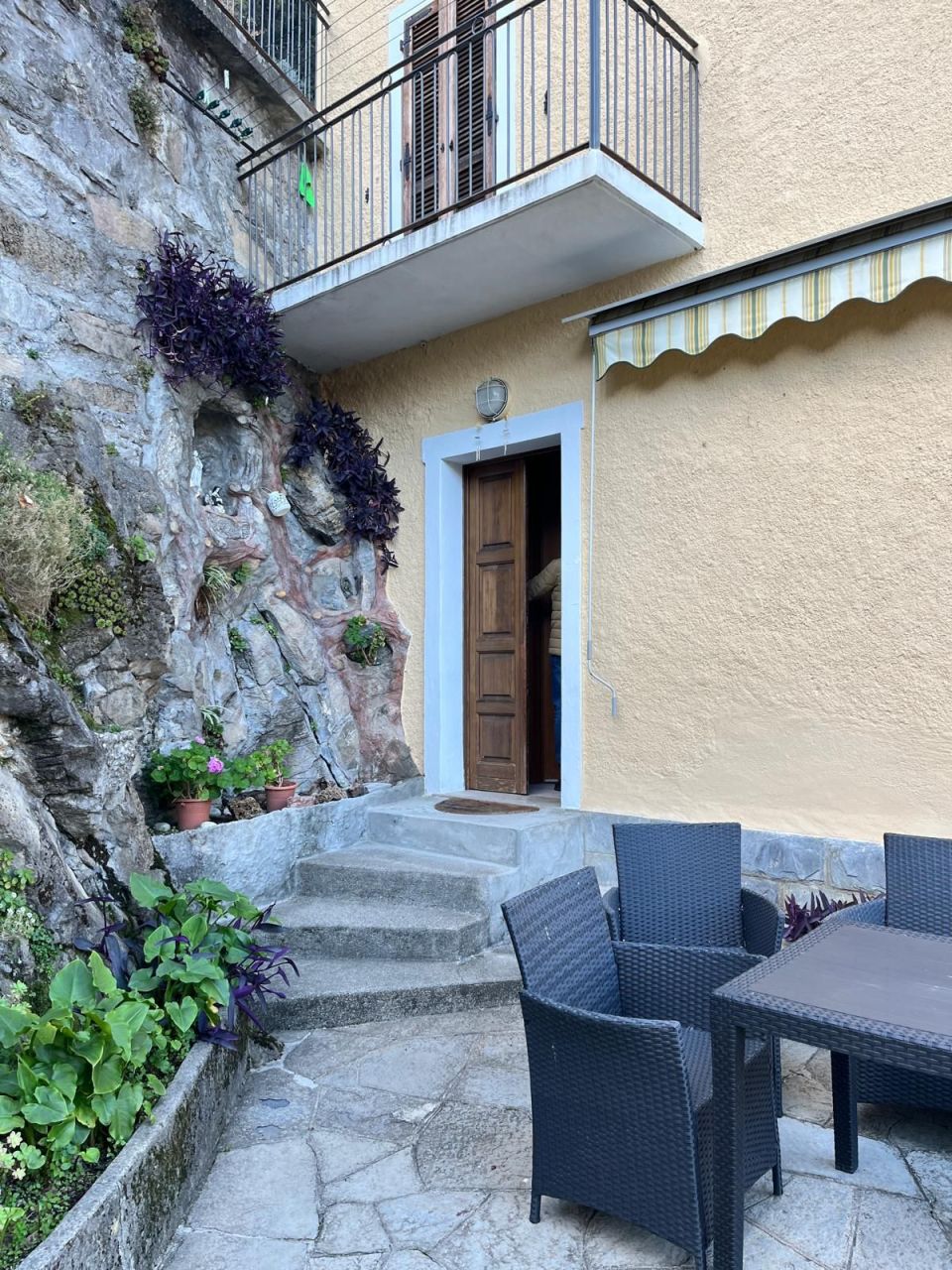 Дом у озера Комо, Италия, 110 м² - фото 14