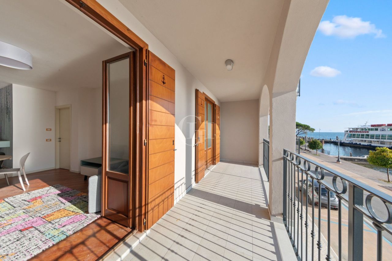 Апартаменты у озера Гарда, Италия, 75 м² - фото 7