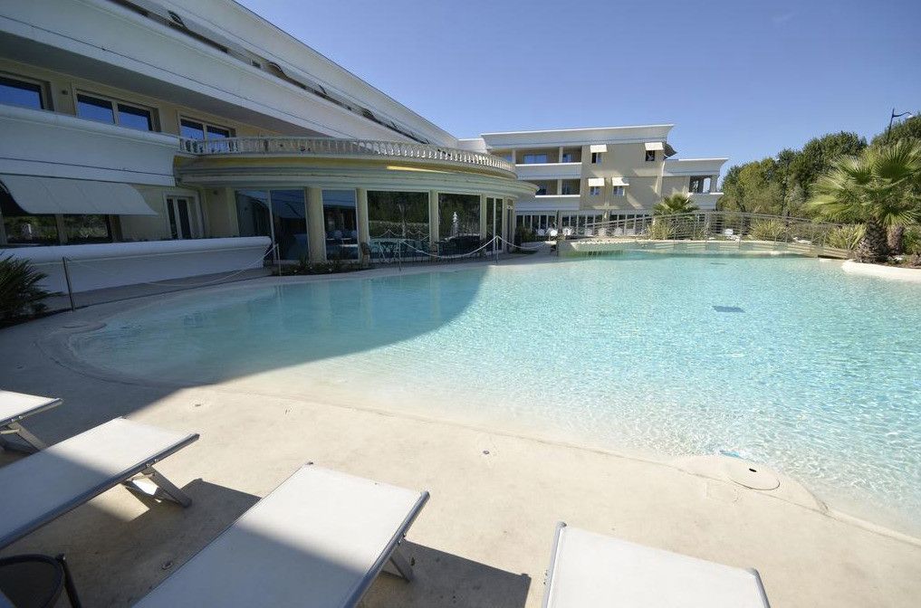 Апартаменты у озера Гарда, Италия, 60 м² - фото 2