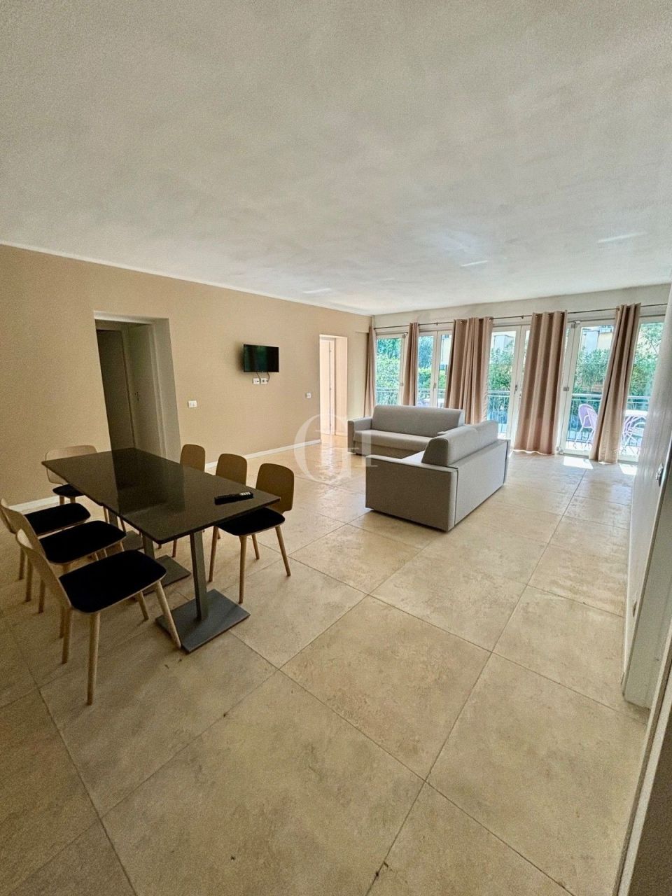 Апартаменты у озера Гарда, Италия, 60 м² - фото 4