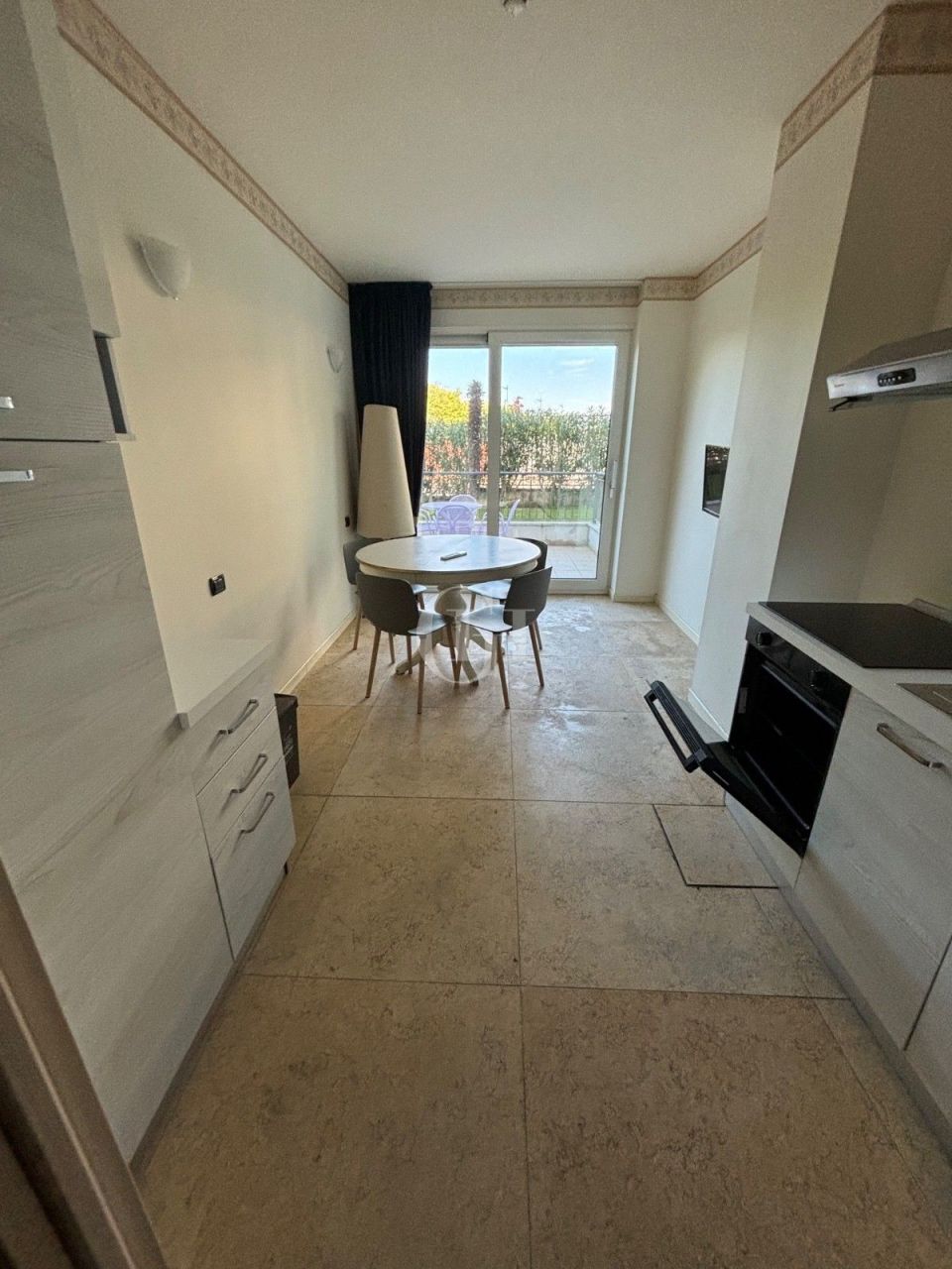 Апартаменты у озера Гарда, Италия, 60 м² - фото 13