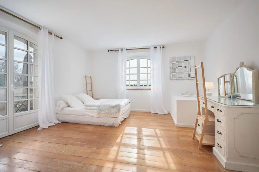 Вилла в Мужене, Франция, 271 м² - фото 11