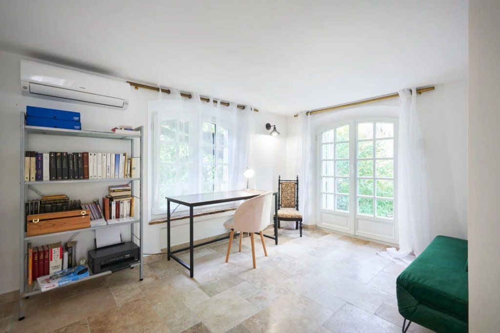 Вилла в Мужене, Франция, 271 м² - фото 16