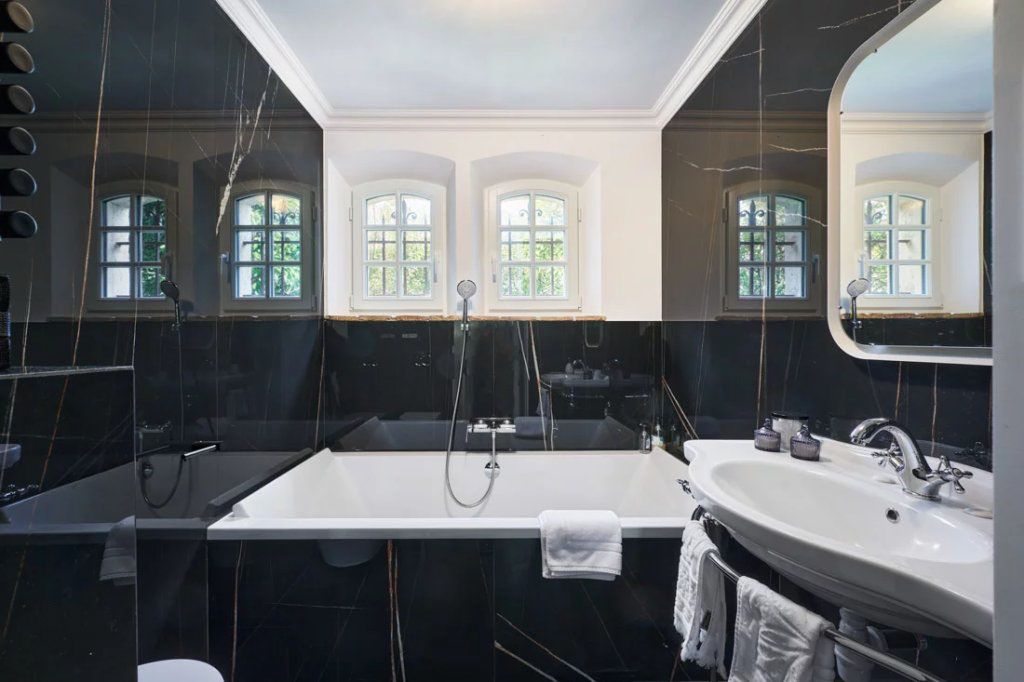 Вилла в Мужене, Франция, 271 м² - фото 15