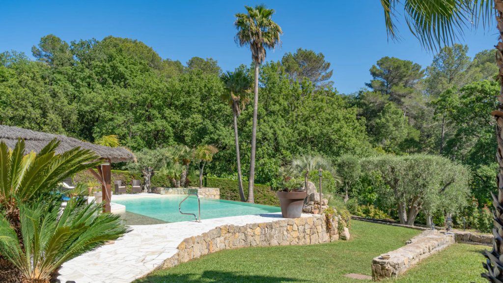 Вилла в Мужене, Франция, 206 м² - фото 17