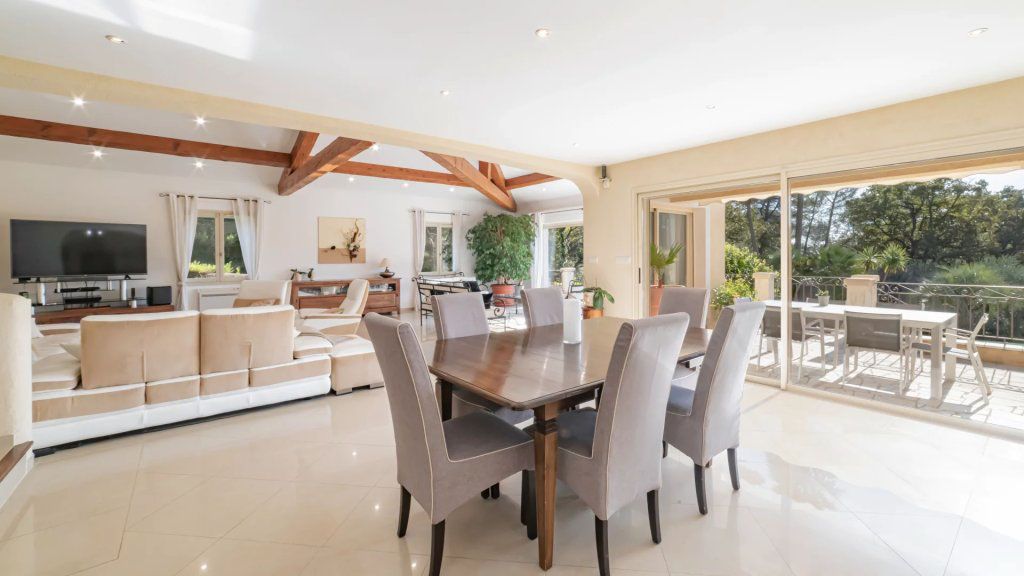 Вилла в Мужене, Франция, 206 м² - фото 4