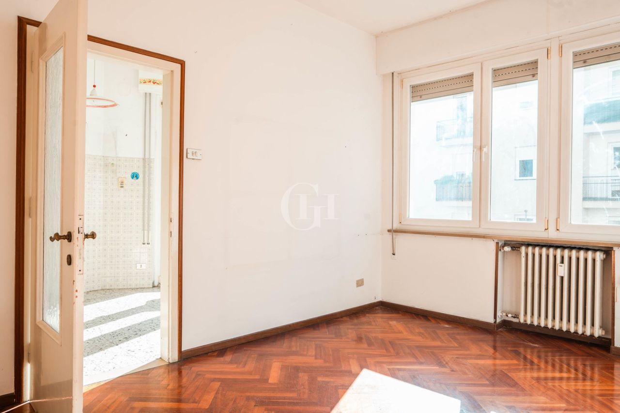 Апартаменты у озера Гарда, Италия, 130 м² - фото 4