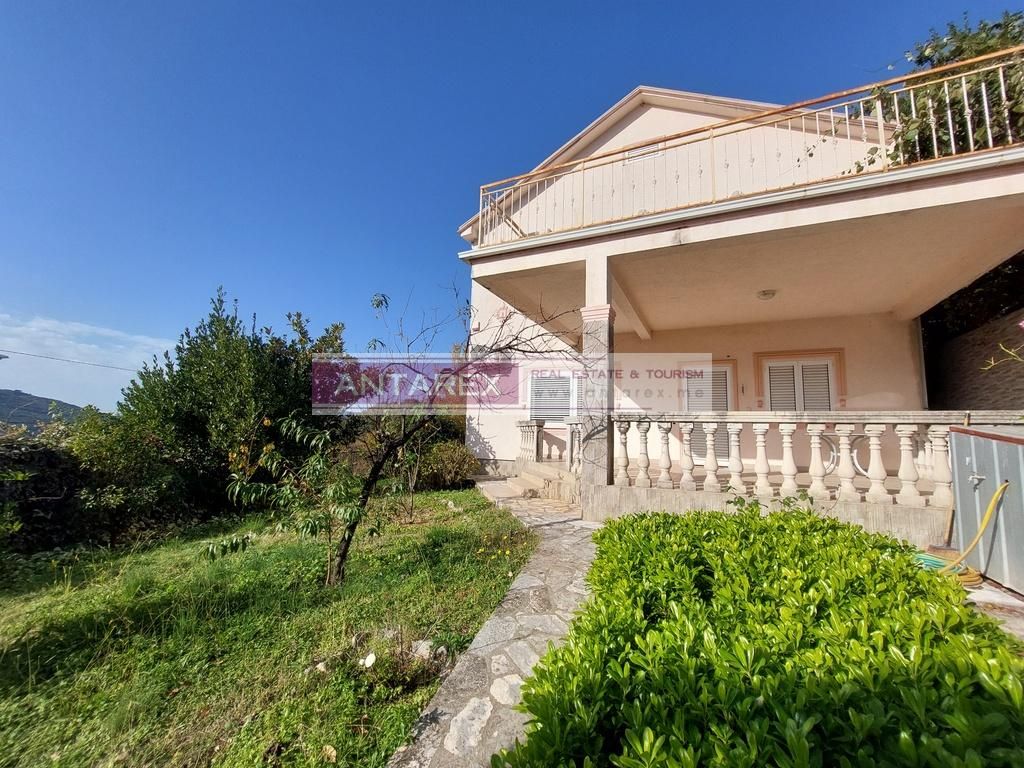 Вилла в Кумборе, Черногория, 225 м² - фото 13