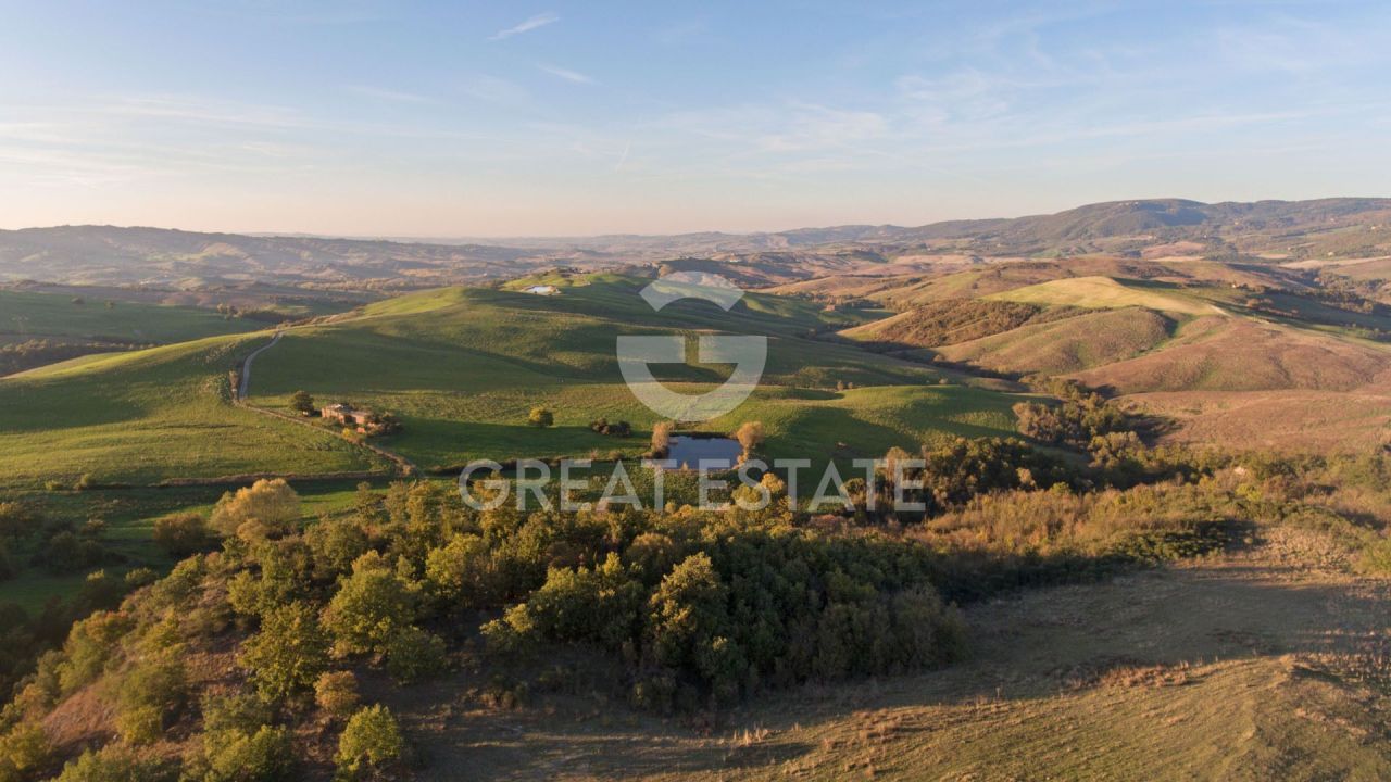 Дом Radicofani, Италия, 753.1 м² - фото 4