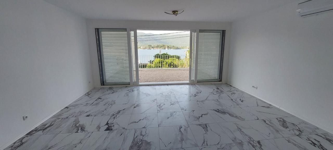 Дом на полуострове Луштица, Черногория, 90 м² - фото 12