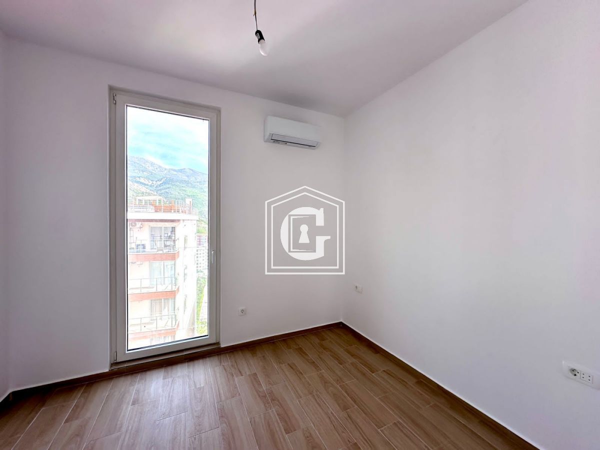 Апартаменты в Бечичи, Черногория, 69 м² - фото 2