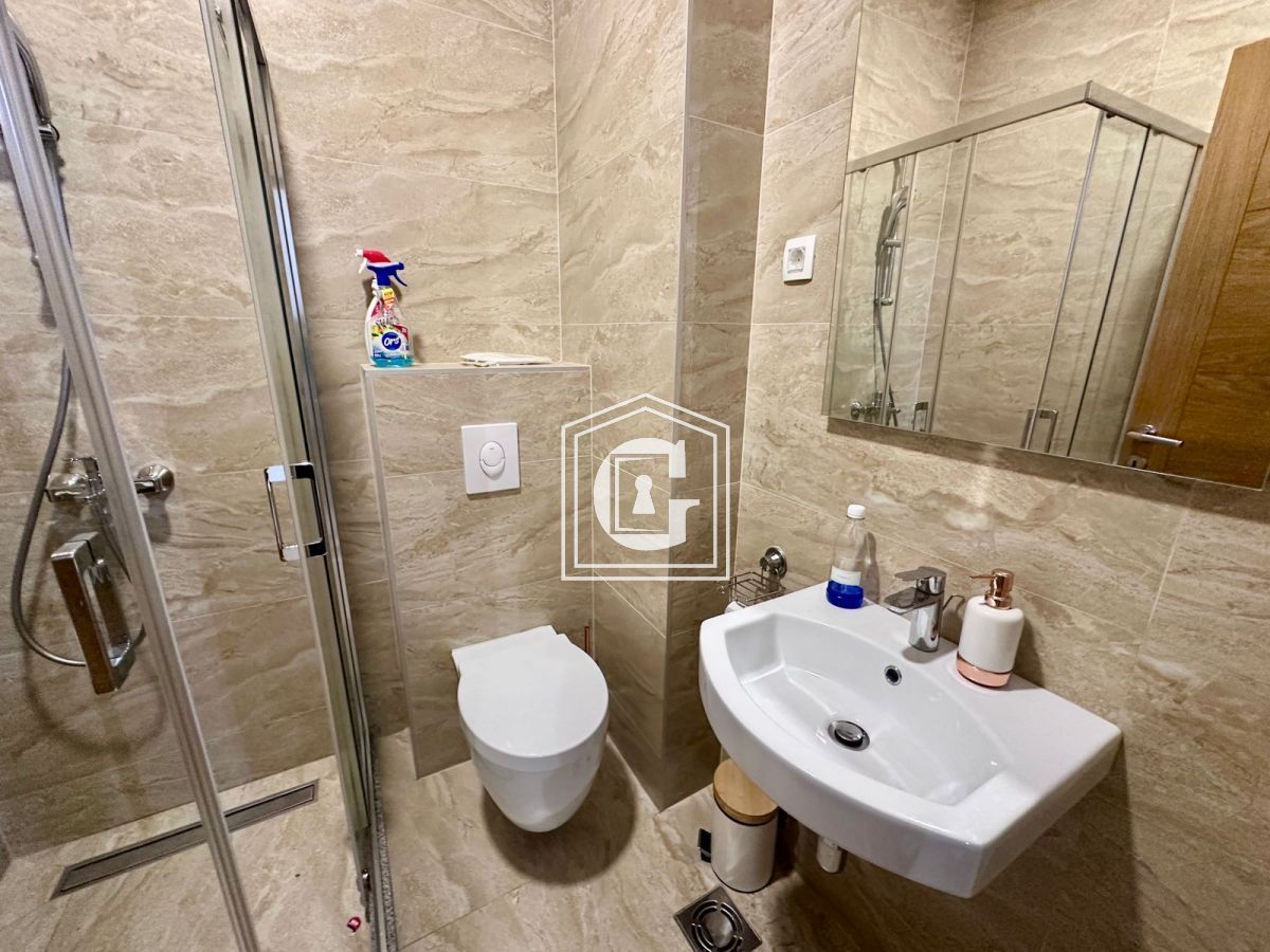 Коммерческая недвижимость в Будве, Черногория, 43 м² - фото 6