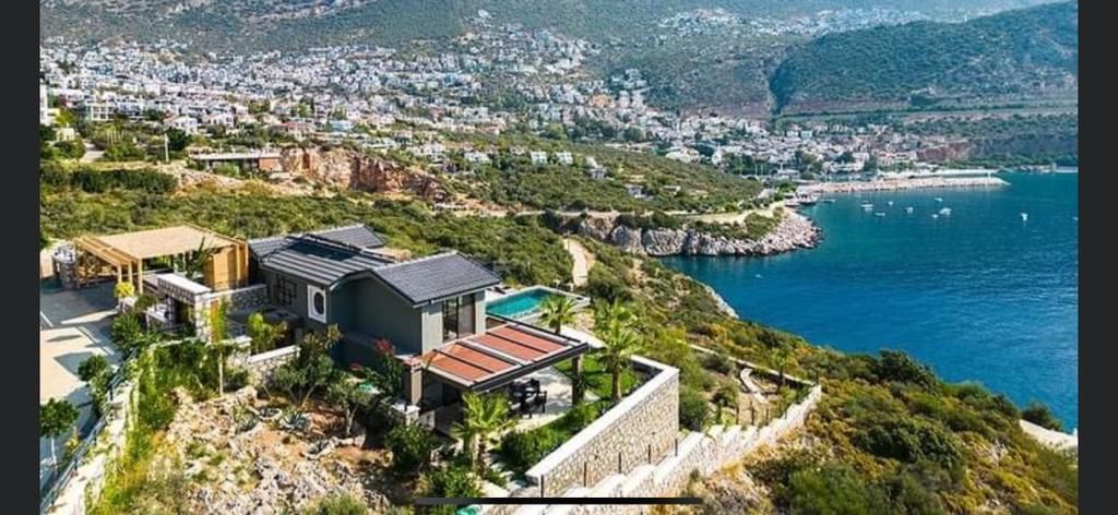 Вилла в Каше, Турция, 300 м² - фото 16