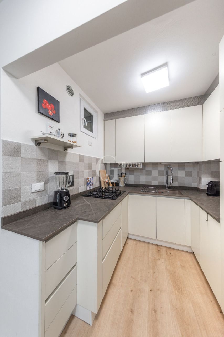 Апартаменты у озера Гарда, Италия, 68 м² - фото 6