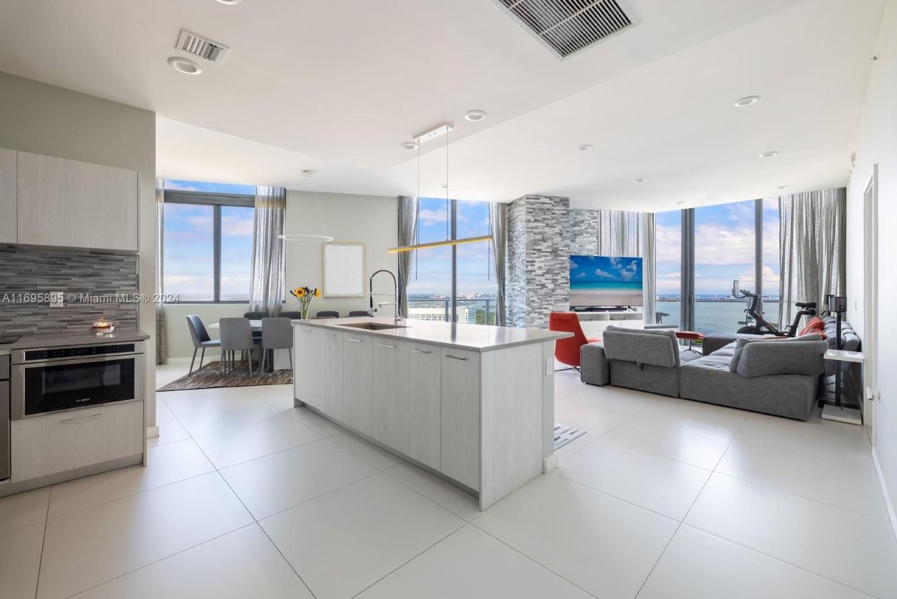 Пентхаус в Майами, США, 220 м² - фото 2