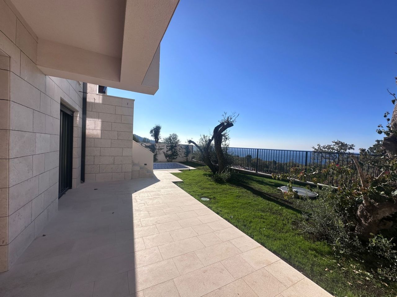 Таунхаус в Режевичах, Черногория, 195 м² - фото 11