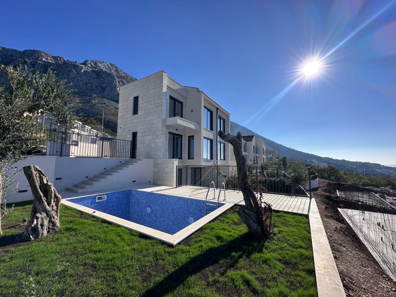 Таунхаус в Режевичах, Черногория, 195 м² - фото 16