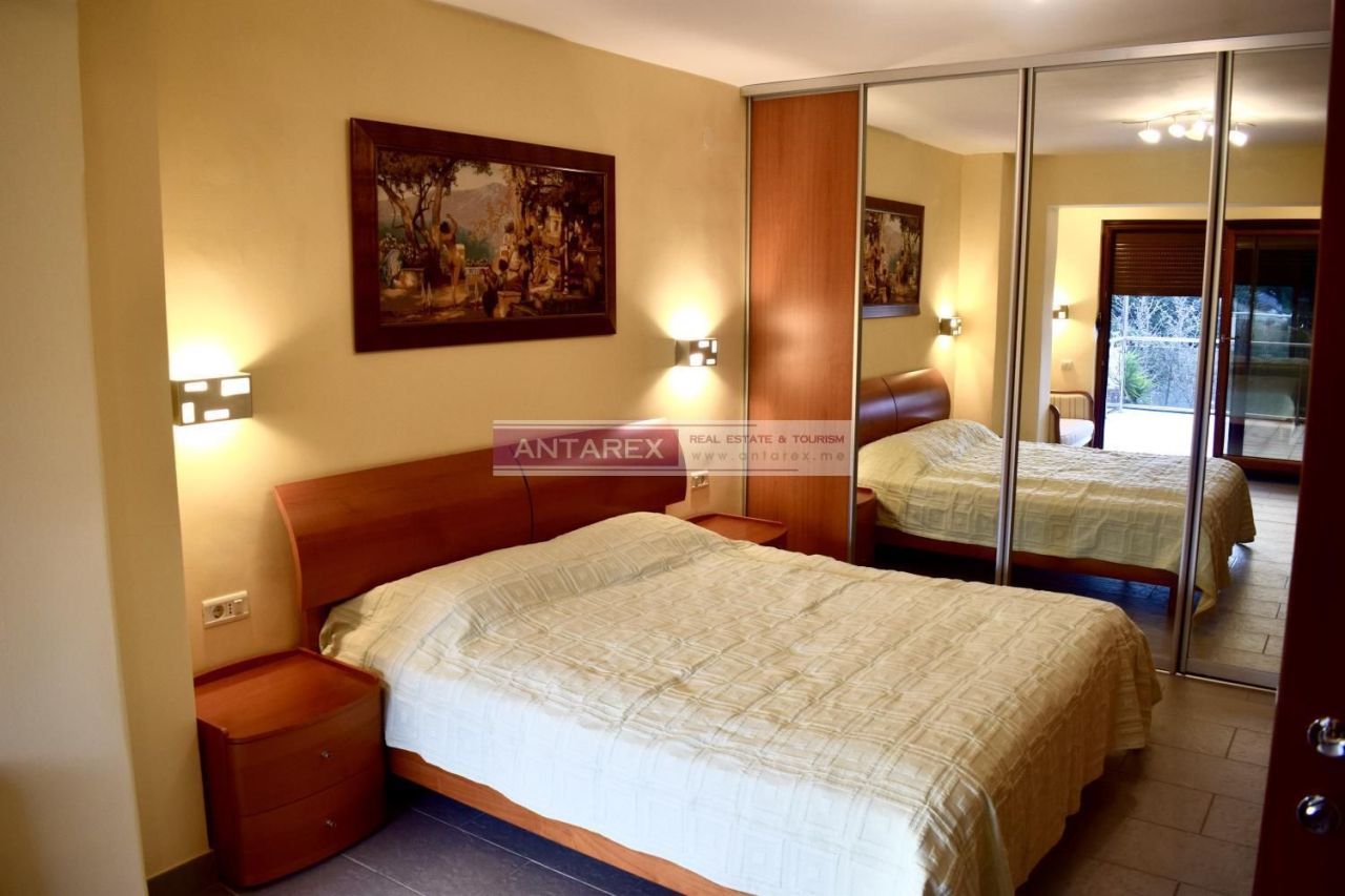 Вилла в Петроваце, Черногория, 217 м² - фото 14