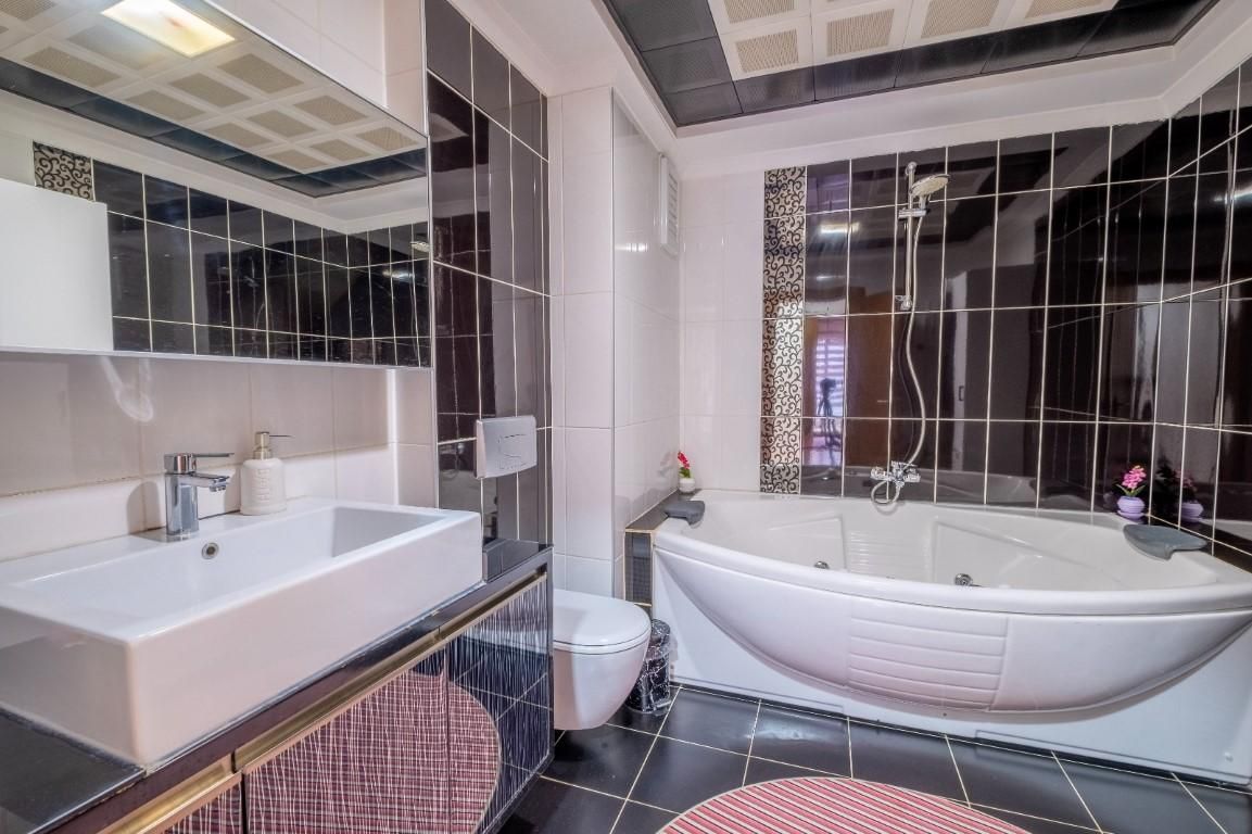 Квартира в Анталии, Турция, 150 м² - фото 16