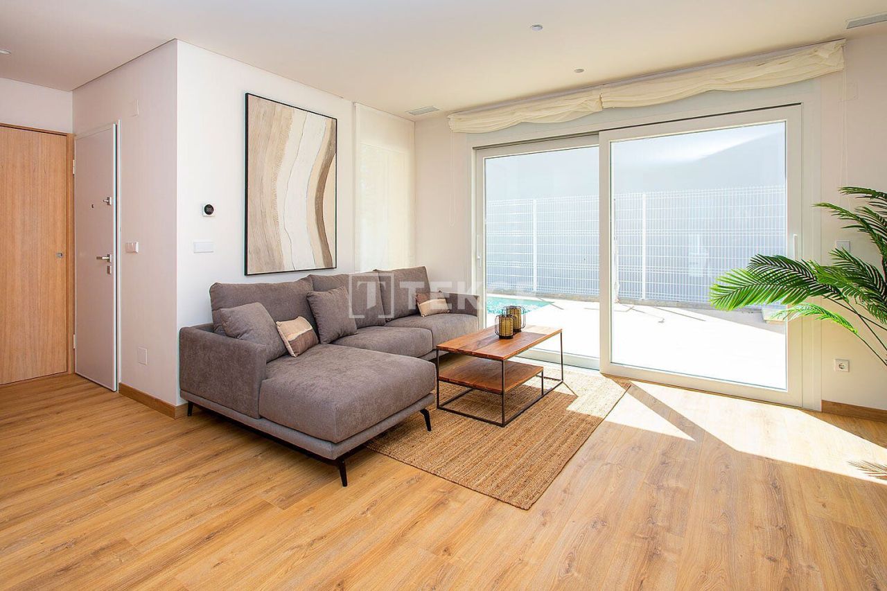 Вилла в Ондон-де-лас-Ньевес, Испания, 230 м² - фото 9