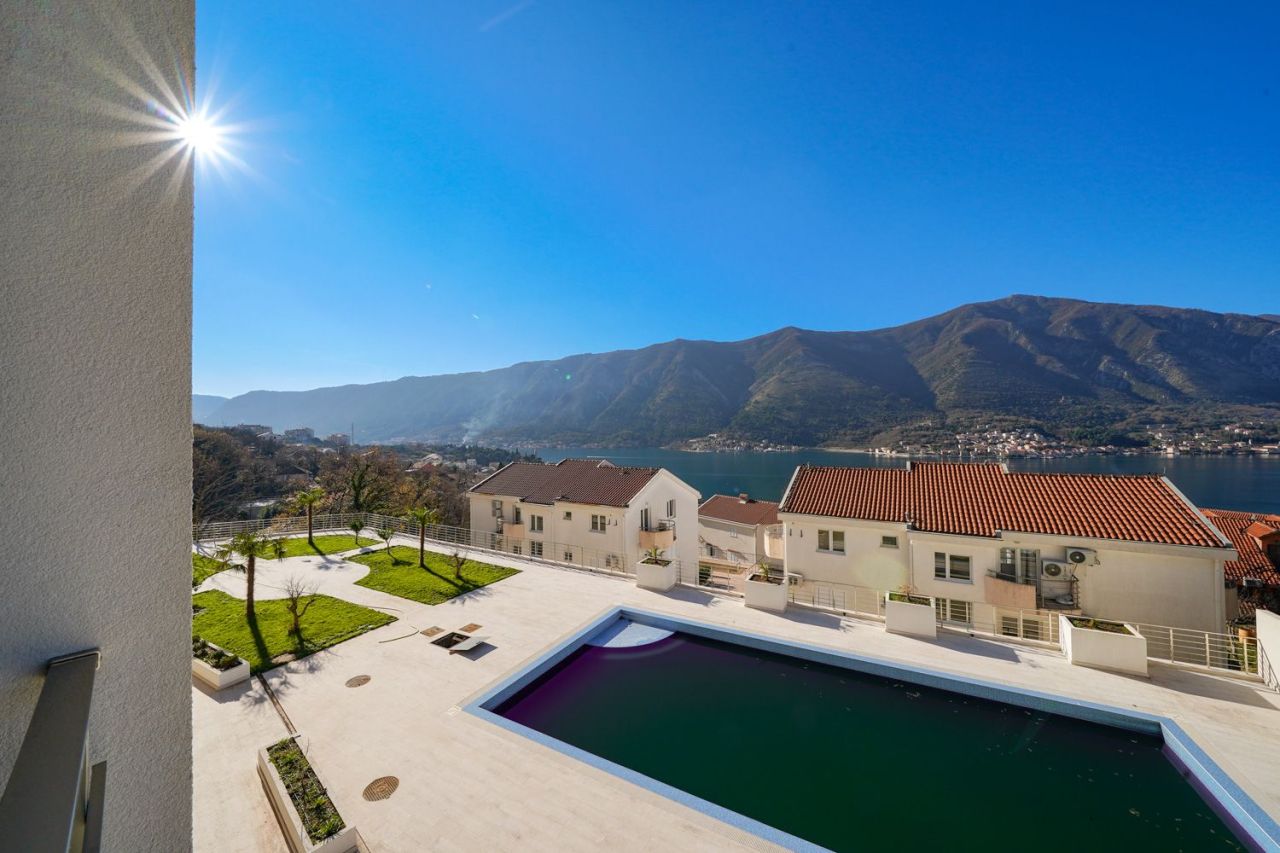 Квартира в Которе, Черногория, 58 м² - фото 3