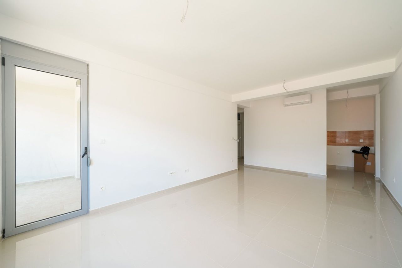 Квартира в Которе, Черногория, 58 м² - фото 13