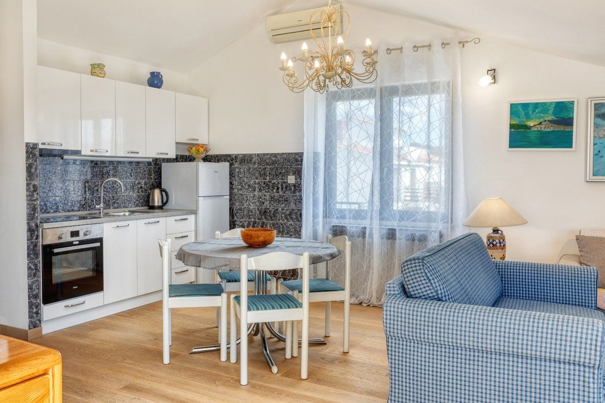 Дом в Пуле, Хорватия, 200 м² - фото 11