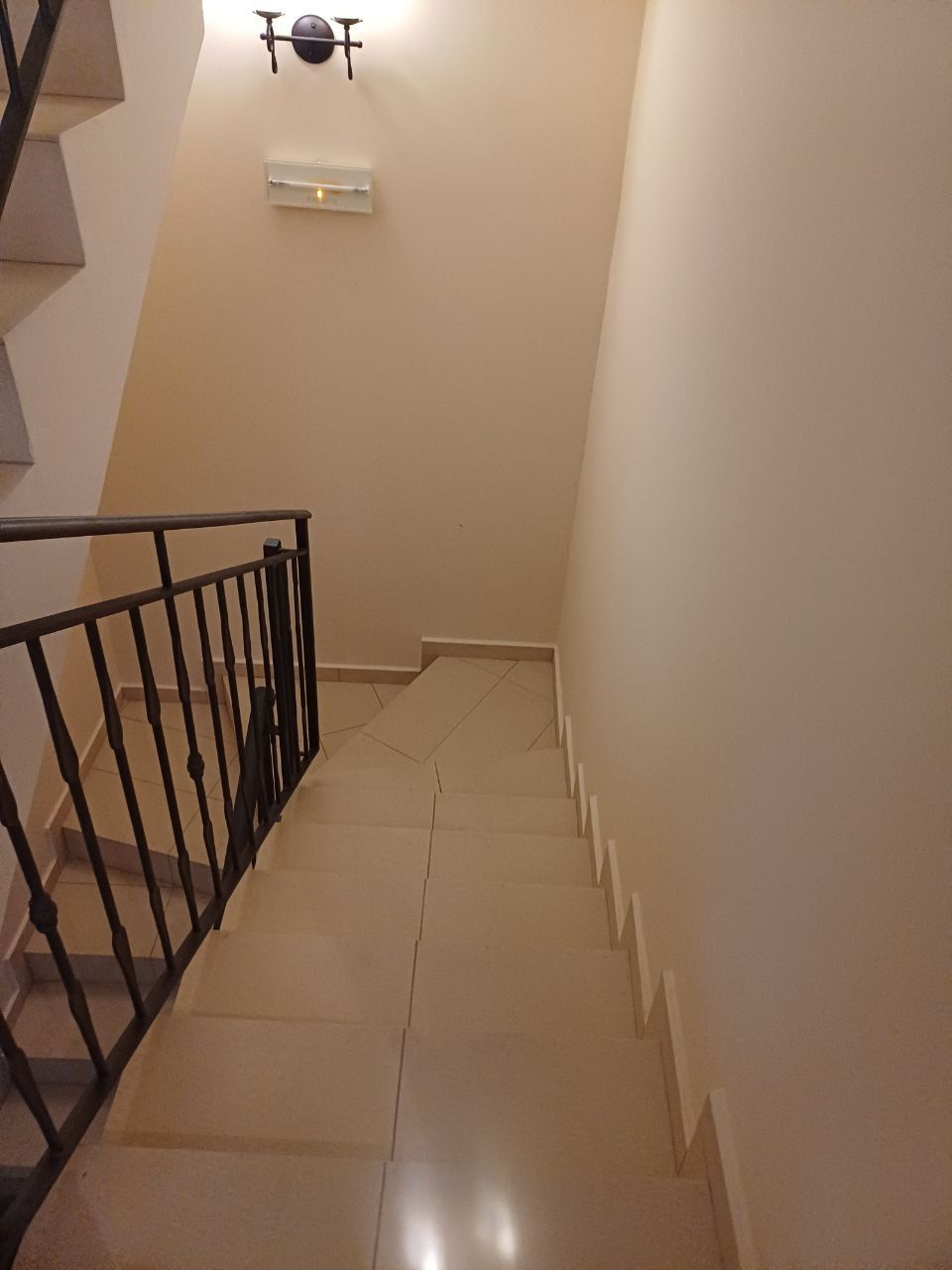 Вилла в Режевичах, Черногория, 246 м² - фото 13